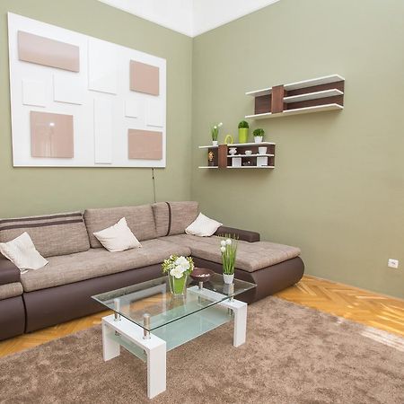 Novak Apartman Szeged Eksteriør bilde